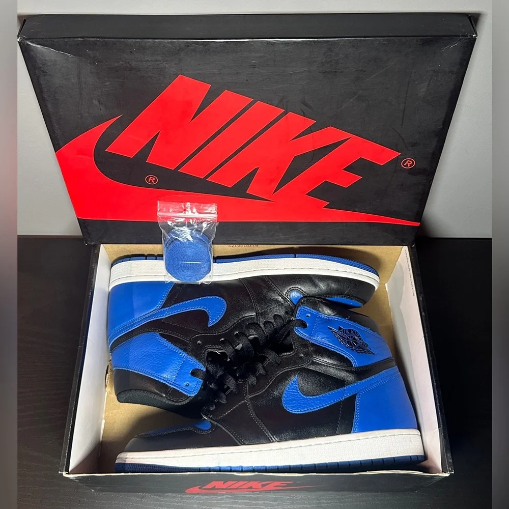 Size 11 - Jordan 1 Retro OG High Royal